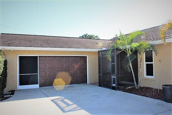 2426 SW Cameo BLVD, Port Saint Lucie, FL 34953