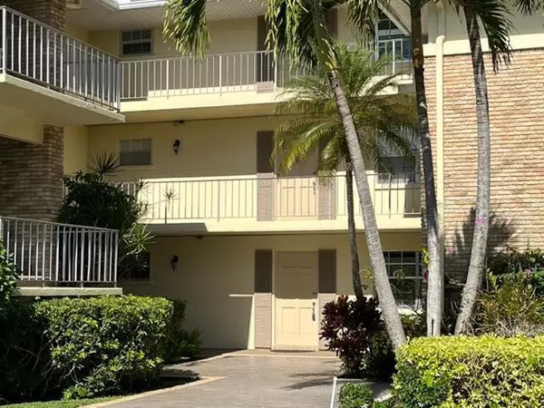 Palm Beach Gardens, FL 33418,5500 Tamberlane CIR 104