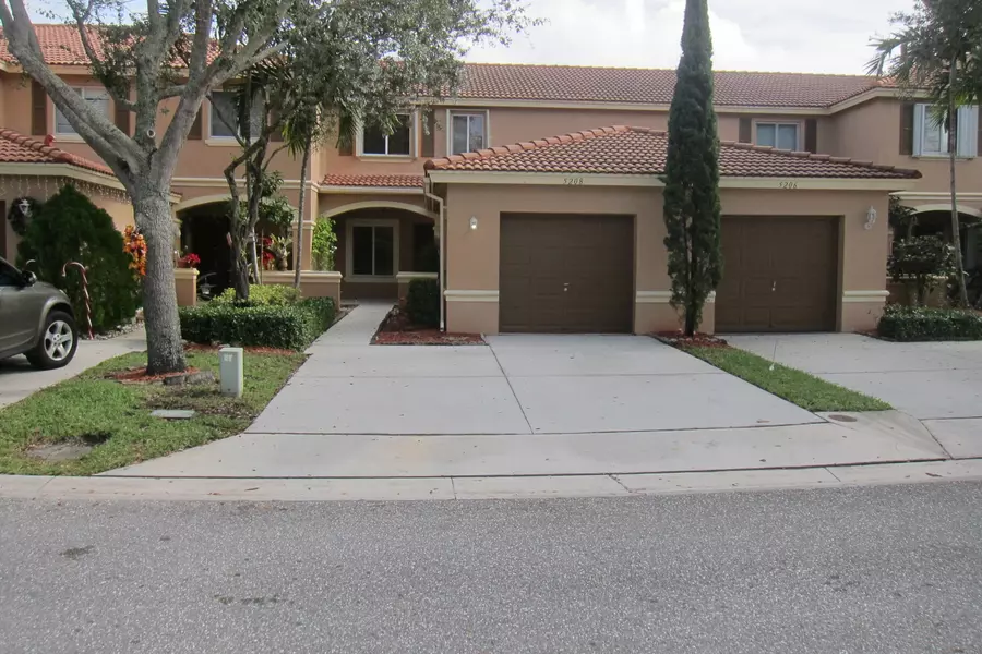 5208 Crossing Rocks CT 5208, Riviera Beach, FL 33407