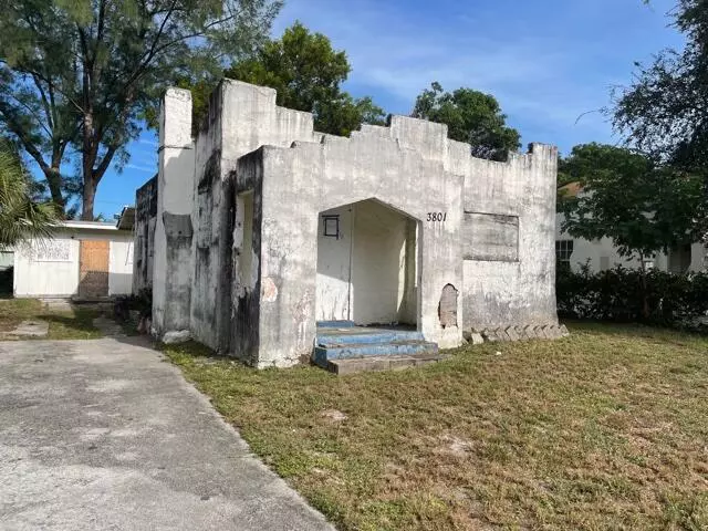 3801 Greenwood AVE, West Palm Beach, FL 33407