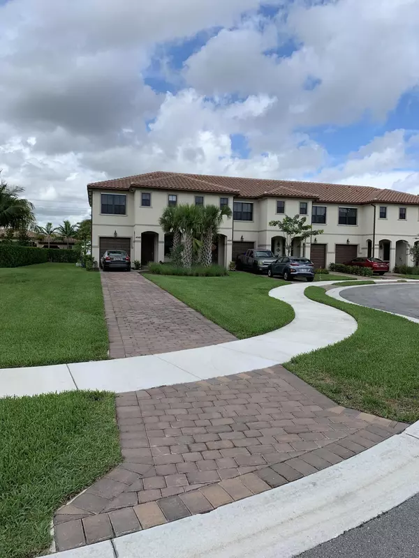 Lake Worth, FL 33463,4645 Silver Saw LN