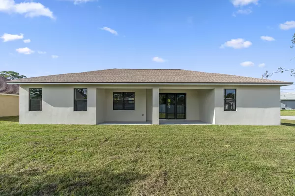 Port Saint Lucie, FL 34953,2391 SW Abalon CIR