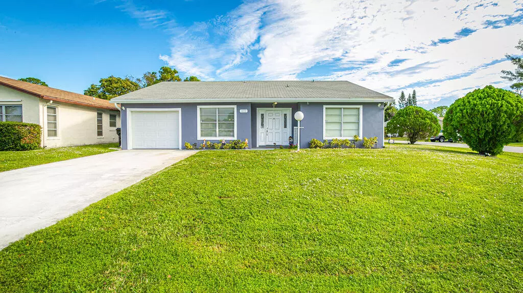 4170 Pine Green RUN, Lake Worth, FL 33467