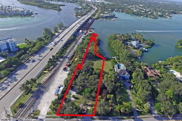 210 E Riverside DR,  Jupiter,  FL 33469