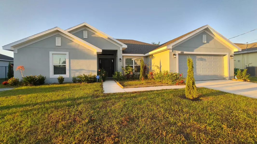 885 SW Jaslo AVE, Port Saint Lucie, FL 34953