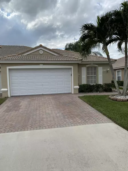 8410 Long Bay, West Palm Beach, FL 33411