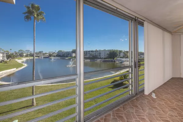 2724 N Garden DR 305, Lake Worth, FL 33461