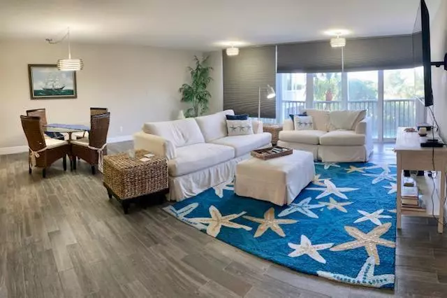 Stuart, FL 34996,669 NE Plantation RD 208