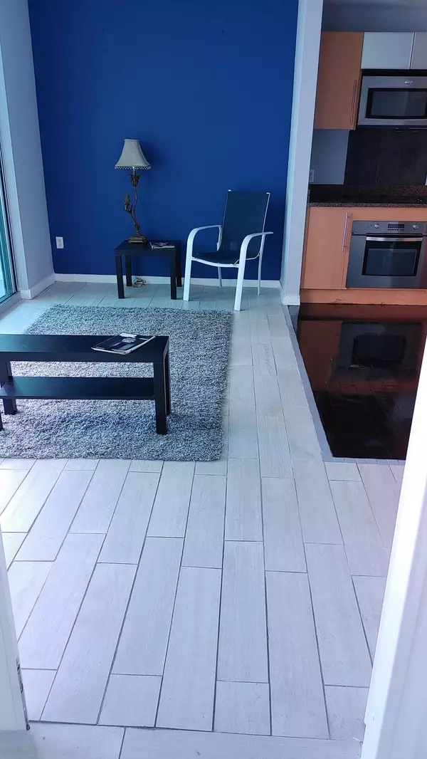 Miami, FL 33131,300 S Biscayne BLVD T-2109