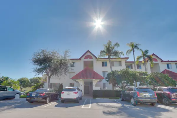 106 Half Moon CIR A3, Hypoluxo, FL 33462