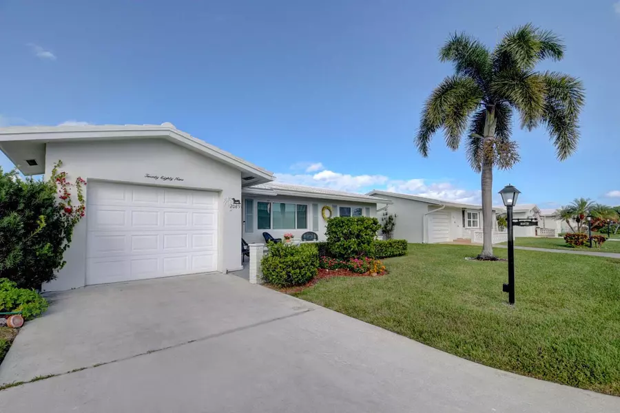 2089 SW 13th TER, Boynton Beach, FL 33426