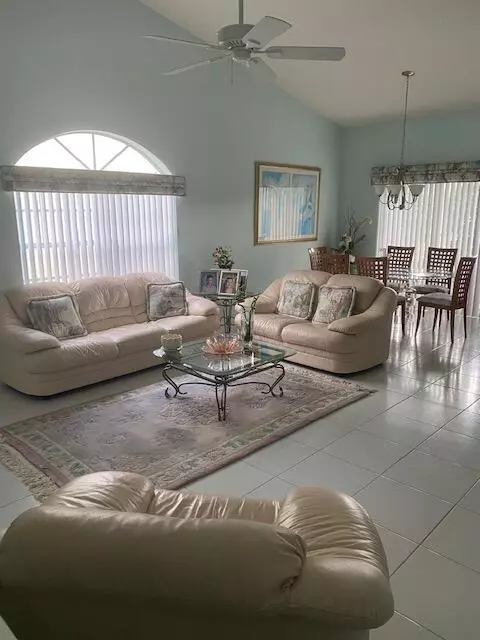 Delray Beach, FL 33484,6154 Lake Hibiscus DR