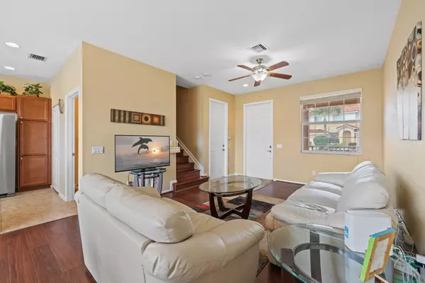 Boynton Beach, FL 33437,7206 Briella DR