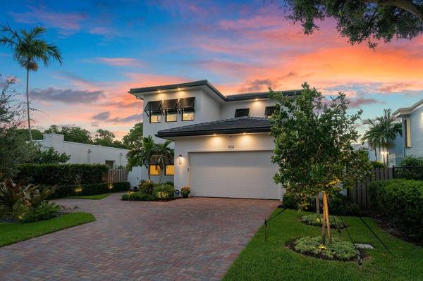 920 NE 8th AVE, Delray Beach, FL 33483