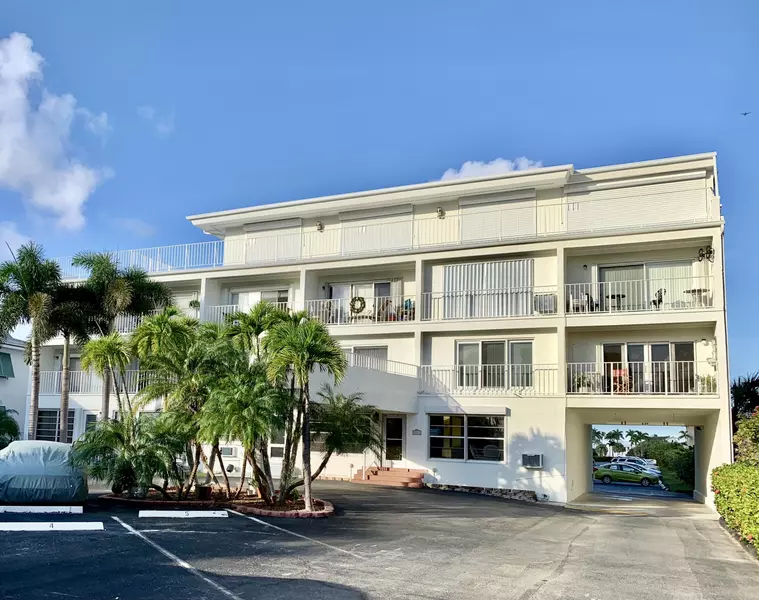 4001 S Ocean BLVD 304, South Palm Beach, FL 33480