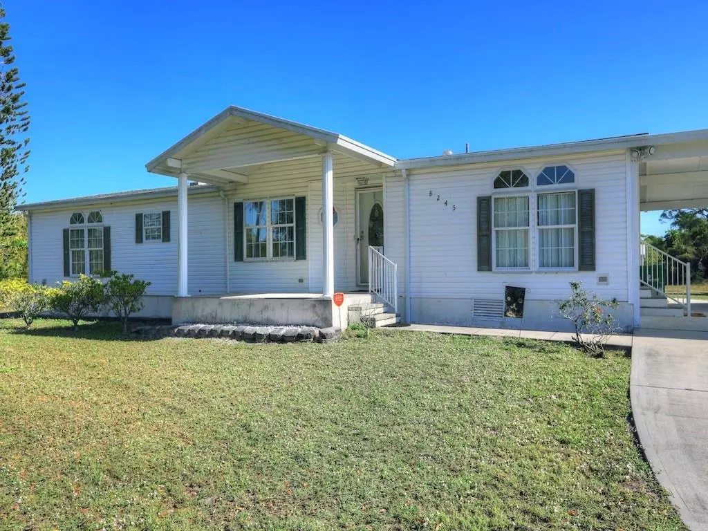 Micco, FL 32976,8245 Pine Ridge TRL