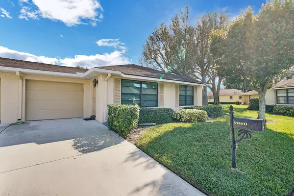 9860 Parkinsonia Tree TRL B, Boynton Beach, FL 33436