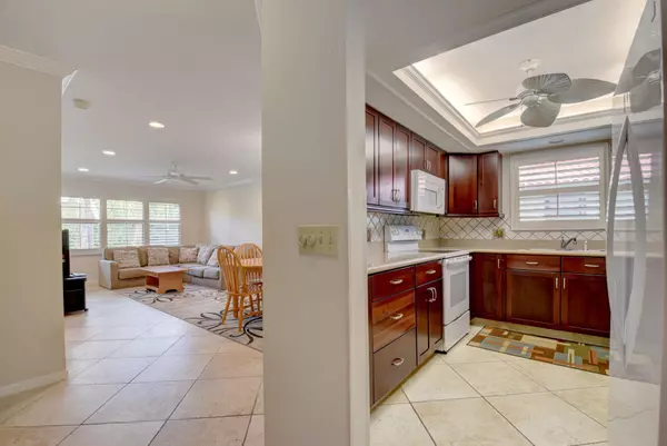 Boynton Beach, FL 33435,14 Bethesda Park CIR D14