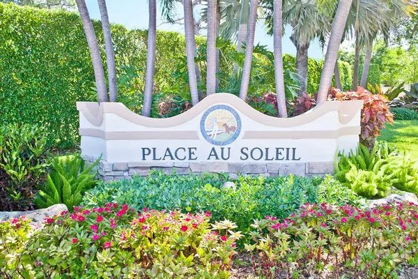 825 Tangerine WAY, Gulf Stream, FL 33483