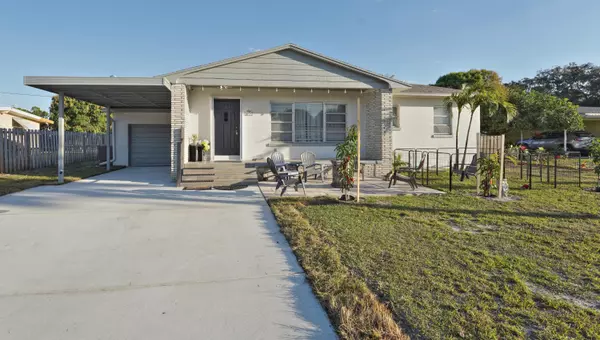 1124 S 7th S ST, Fort Pierce, FL 34950