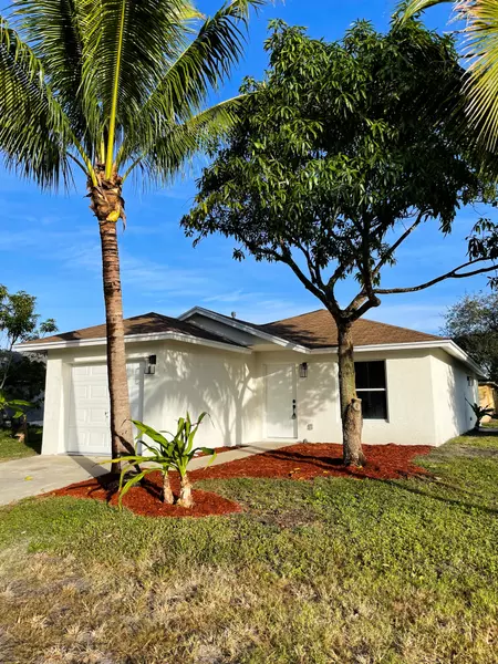 15107 SW 173rd AVE, Indiantown, FL 34956