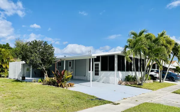 4467 Sandpine CIR, Boynton Beach, FL 33436