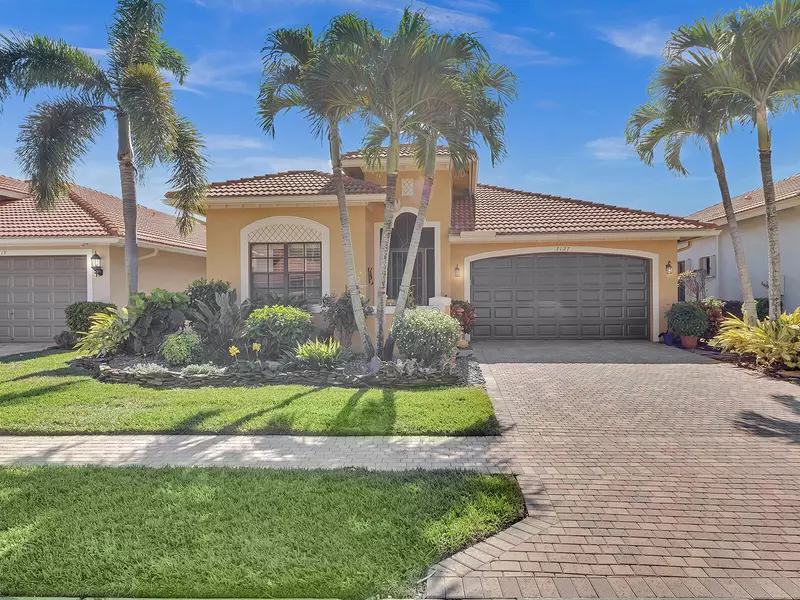 7127 Boscanni DR, Boynton Beach, FL 33437