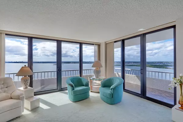 Singer Island, FL 33404,5550 N Ocean DR 17 D