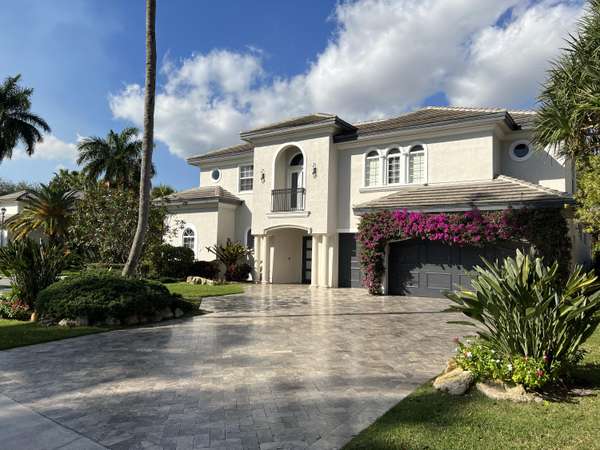 2413 NW 49th LN, Boca Raton, FL 33431