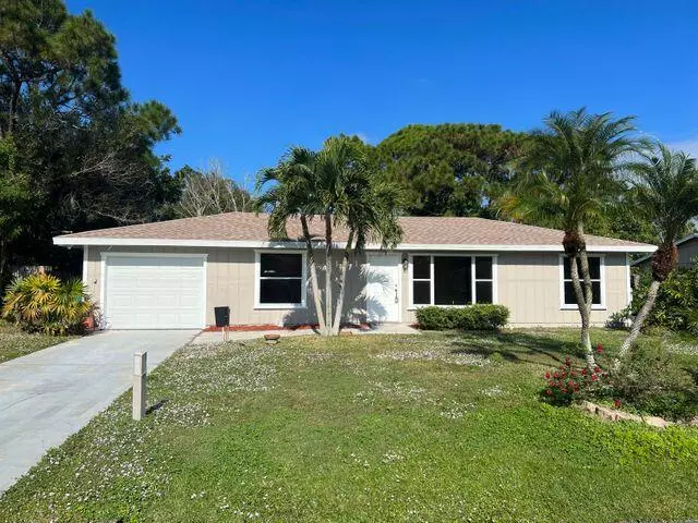 131 SW De Gouvea TER, Port Saint Lucie, FL 34953