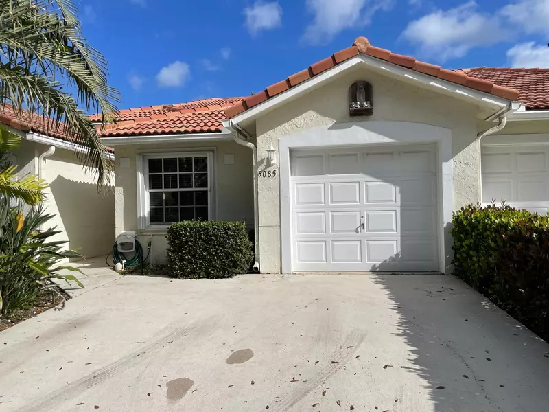 5085 S La Sedona CIR, Delray Beach, FL 33484