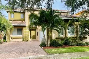 809 Triana ST, West Palm Beach, FL 33413