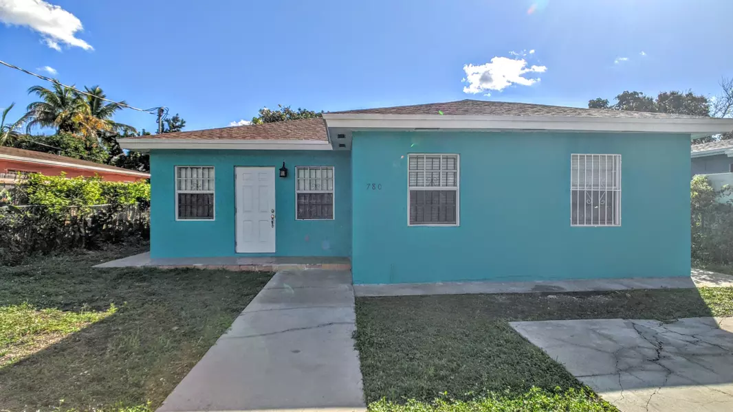 780 NW 113th ST, Miami, FL 33168