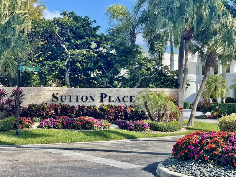 23 Sutton DR, Boynton Beach, FL 33436