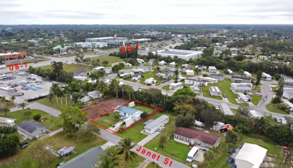 2842 SE Janet ST, Stuart, FL 34997