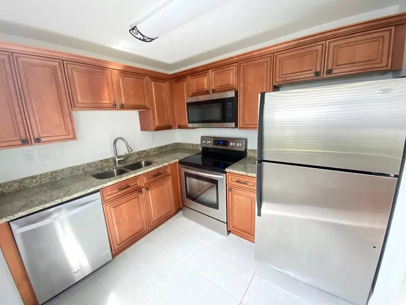 733 Normandy P 733, Delray Beach, FL 33484