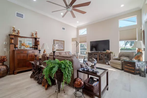 Wellington, FL 33414,732 Cypress Green CIR