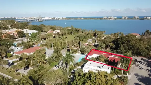 Lake Worth Beach, FL 33460,531 S Lakeside DR