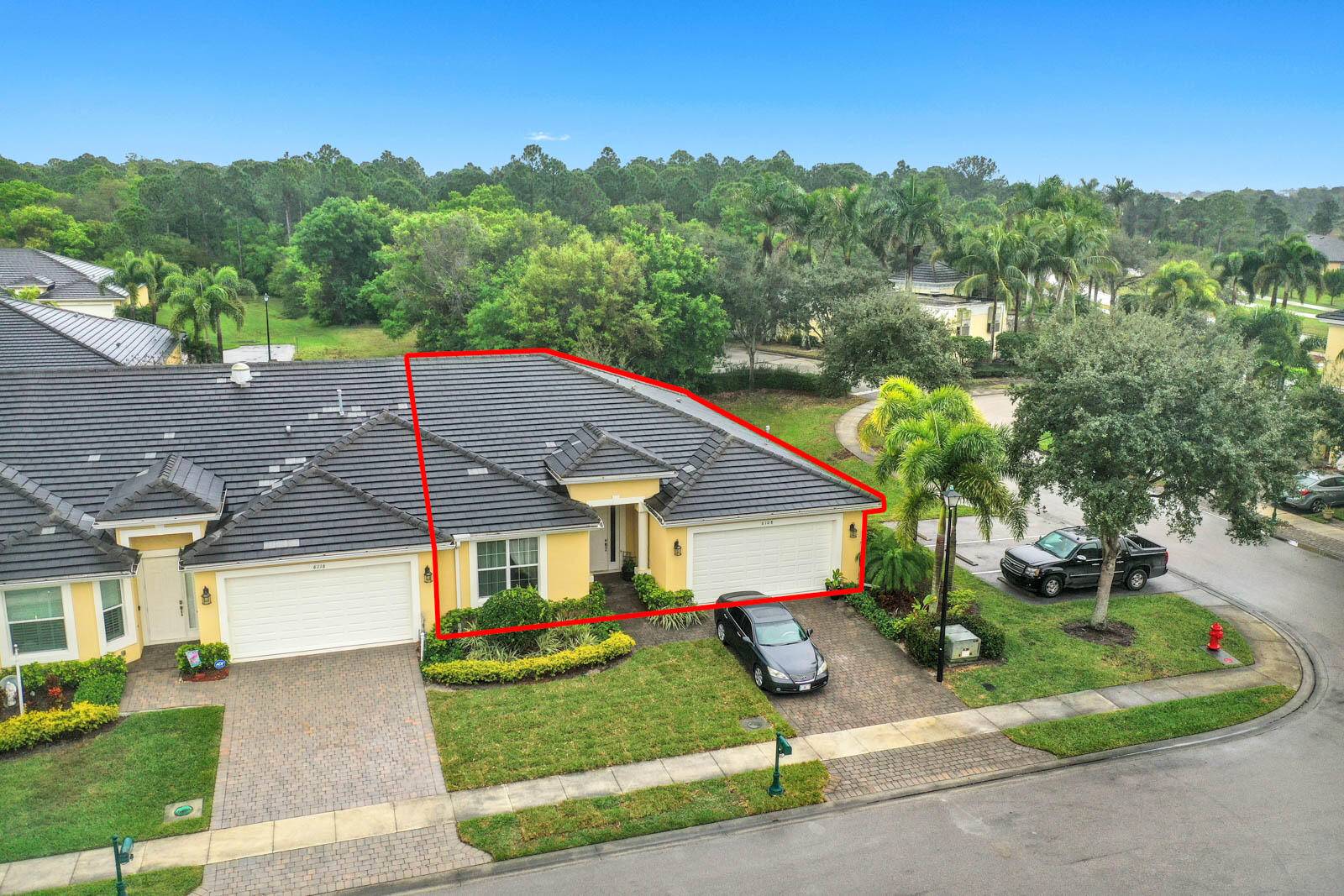 6108 NW Kendra LN, Port Saint Lucie, FL 34983