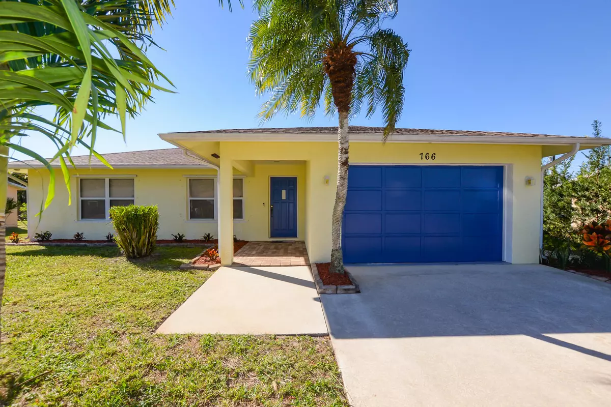 Port Saint Lucie, FL 34983,766 SE Streamlet AVE