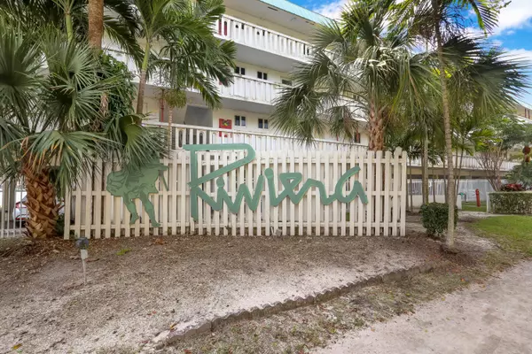 1170 NE 191st ST 36, Miami, FL 33179