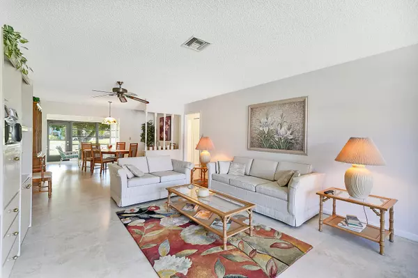 Boynton Beach, FL 33436,9840 Parkinsonia Tree TRL B