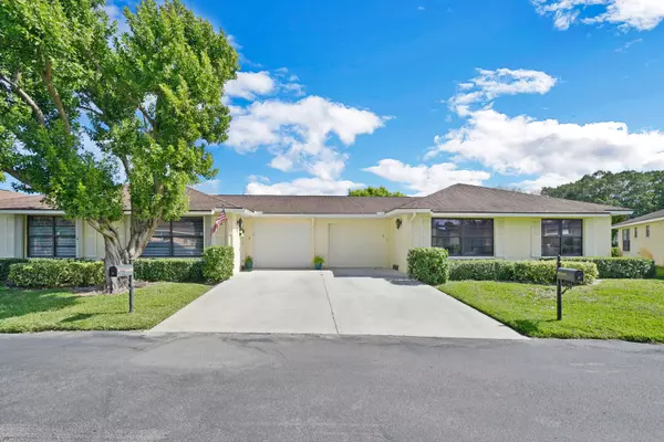 9840 Parkinsonia Tree TRL B, Boynton Beach, FL 33436