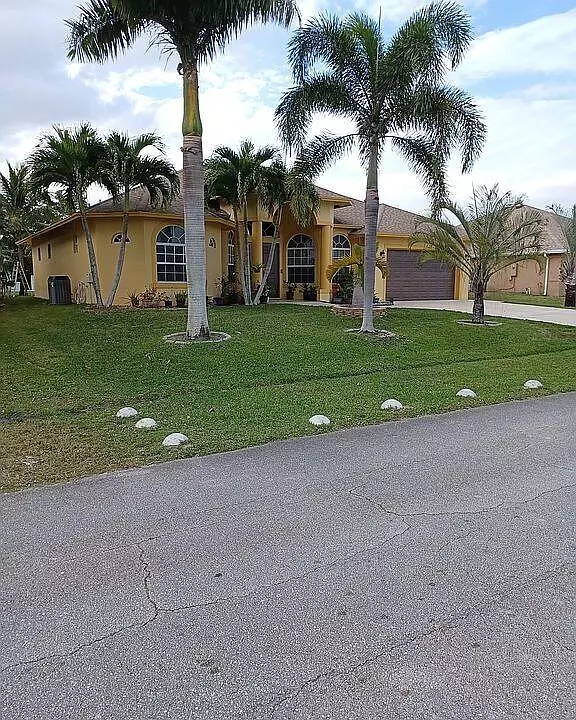 Port Saint Lucie, FL 34953,4220 SW Callicoe ST