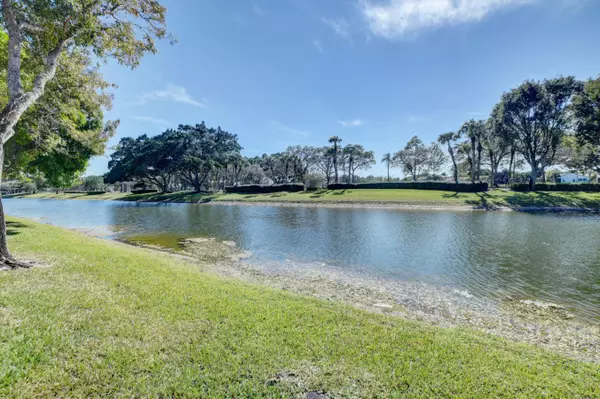 Boca Raton, FL 33498,10520 Lake Vista CIR