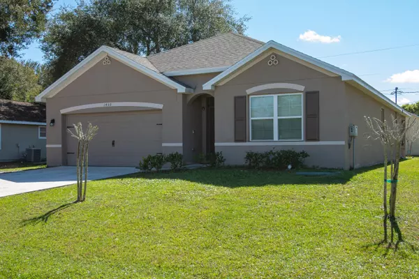 1450 SW SW Malaga AVE, Port Saint Lucie, FL 34953