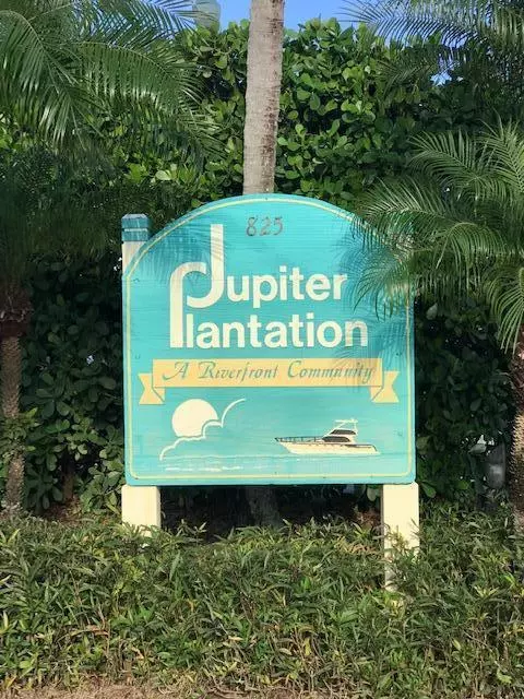 Jupiter, FL 33458,825 Center ST 1b