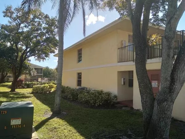 Delray Beach, FL 33444,905 Southridge B101 RD 101b