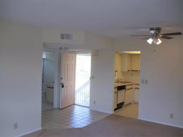 Port Saint Lucie, FL 34952,1524 SE Royal Green CIR 201