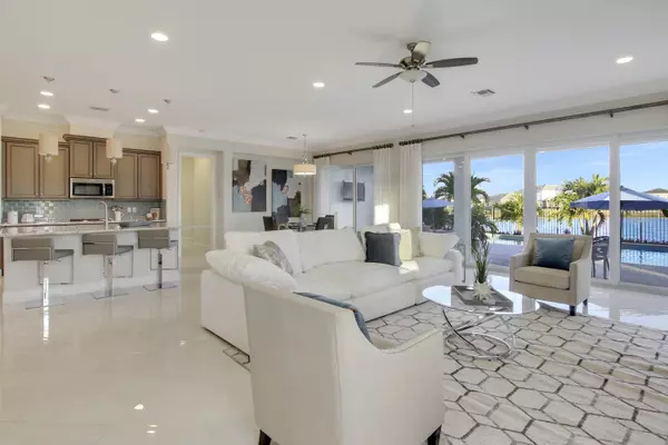 5970 Kingfisher Blvd, Westlake, FL 33470